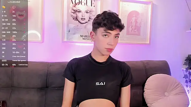 Snapshot of evan_voss chatting on October 2025 06:23:02 AM evan voss online show from October 2025 06:23:02 AM