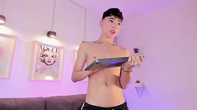 Snapshot of evan_voss chatting on November 2025 12:31:01 PM evan voss online show from November 2025 12:31:01 PM