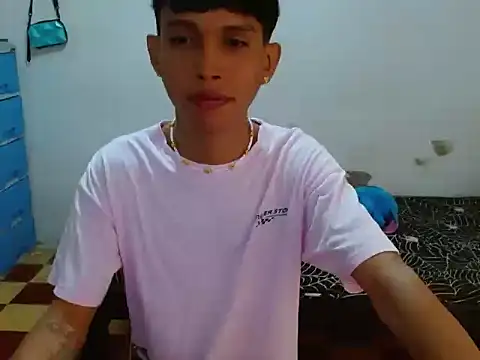 skinny1hugecock27 online show from April 2026 01:01:02 PM