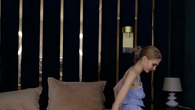 4example Chloe online show from March 2026 05:58:01 AM