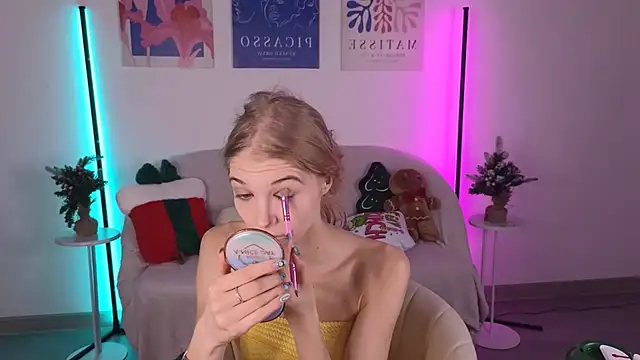 4example Chloe online show from January 2026 11:14:01 AM