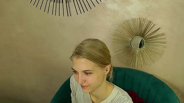 4example Chloe online show from March 2026 05:38:01 AM