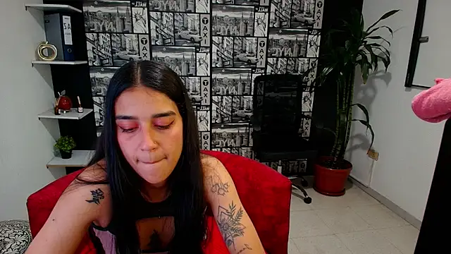 DanielaMonroe online show from May 2026 12:27:01 AM