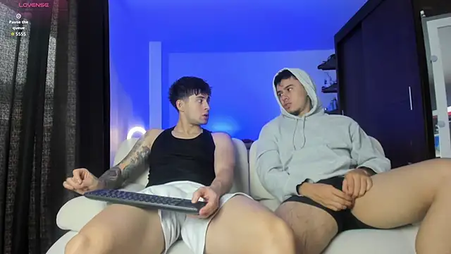 twinguys online show from October 2025 01:08:01 PM