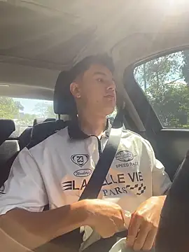 twinguys online show from April 2026 02:12:02 PM