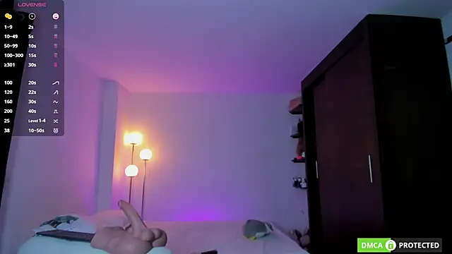 twinguys online show from April 2026 02:40:02 PM