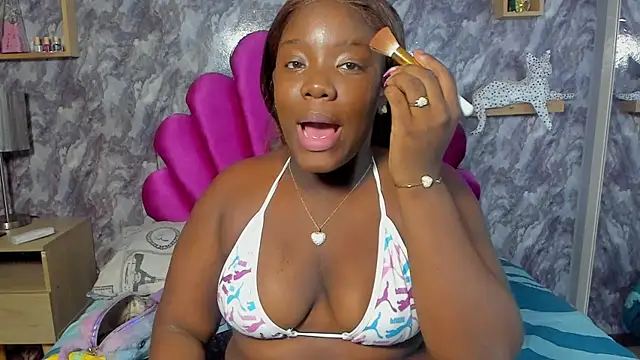 TANISHA HILL online show from September 2025 07:37:02 PM