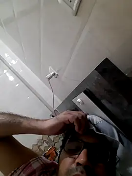 Hot-boy077 online show from November 2025 04:00:01 PM