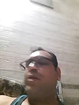 Hot-boy077 online show from April 2026 05:04:02 PM