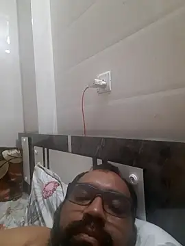 Hot-boy077 online show from September 2025 06:03:02 PM