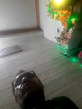 Hot-boy077 online show from October 2025 03:35:01 PM