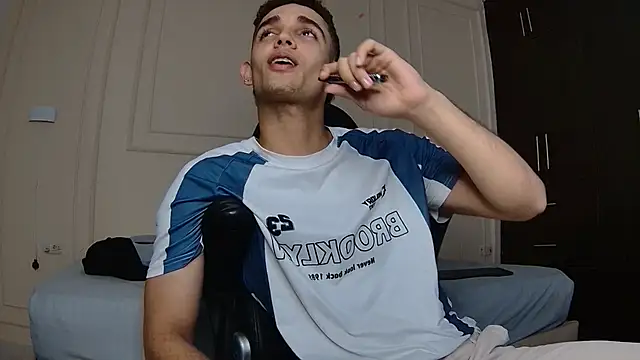 nathan shimmer online show from February 2026 10:38:01 PM