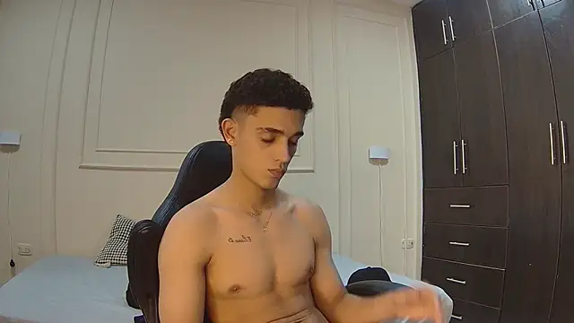 nathan shimmer online show from December 2025 09:17:01 PM