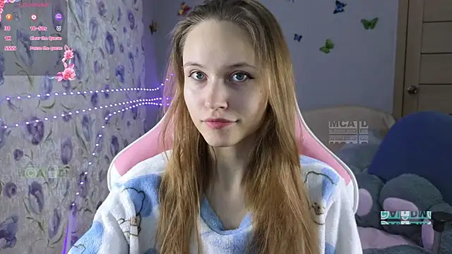 Armurra15 online show from December 2025 03:40:01 AM