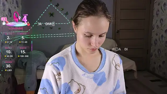 Armurra15 online show from November 2025 12:31:02 PM