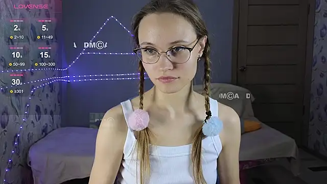 Armurra15 online show from October 2025 03:32:02 PM