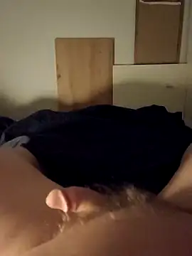 Tupfen online show from November 2025 09:29:01 PM