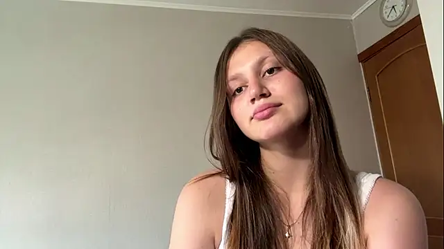 Snapshot of BreeEvett chatting on July 2026 10:44:02 AM BreeEvett online show from July 2026 10:44:02 AM