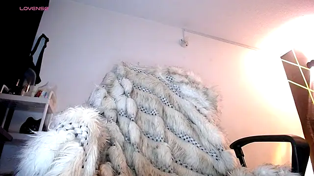 LickMyInk online show from December 2025 05:43:01 AM