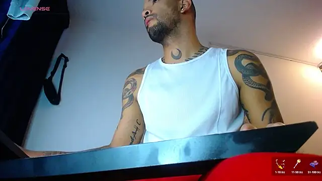 LickMyInk online show from November 2025 10:49:02 AM