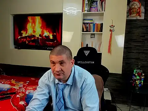 SpartacusDaddy48 online show from January 2026 11:17:02 AM