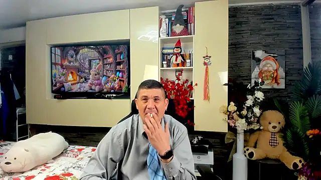 SpartacusDaddy48 online show from April 2026 06:42:01 AM