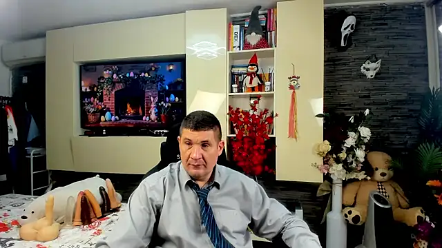 SpartacusDaddy48 online show from April 2026 05:48:01 PM