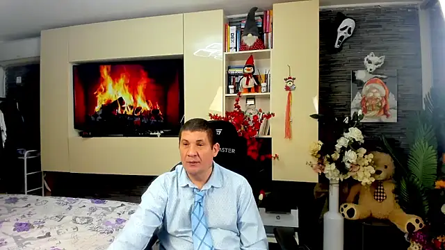 SpartacusDaddy48 online show from March 2026 01:56:02 PM