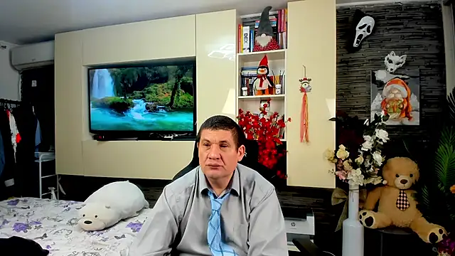 SpartacusDaddy48 online show from March 2026 03:35:02 PM