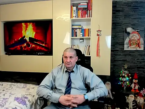 SpartacusDaddy48 online show from February 2026 04:21:02 AM