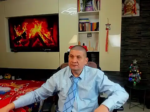 SpartacusDaddy48 online show from January 2026 05:44:01 AM