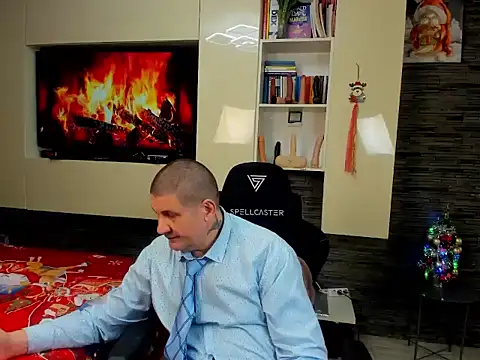 SpartacusDaddy48 online show from January 2026 12:56:01 PM