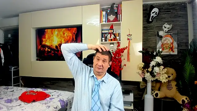 SpartacusDaddy48 online show from March 2026 02:00:02 AM