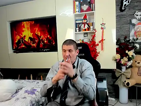 SpartacusDaddy48 online show from March 2026 07:31:02 PM