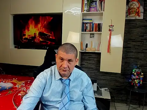 SpartacusDaddy48 online show from January 2026 11:27:01 AM