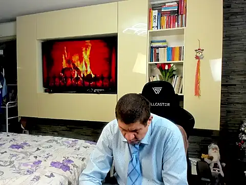 SpartacusDaddy48 online show from February 2026 04:05:02 PM