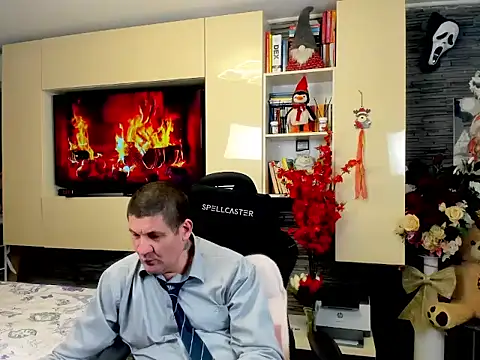 SpartacusDaddy48 online show from March 2026 10:34:02 PM