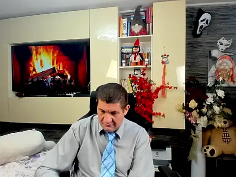 SpartacusDaddy48 online show from March 2026 08:53:01 PM