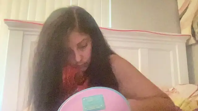 Snapshot of sweetnjuicyyy chatting on October 2025 12:12:01 AM sweetnjuicyyy online show from October 2025 12:12:01 AM