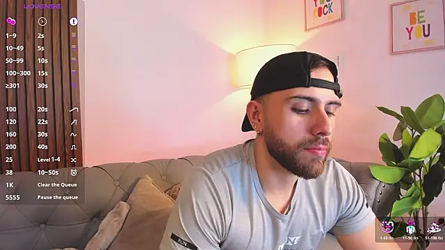 Maximo Wolff online show from February 2026 07:55:02 PM