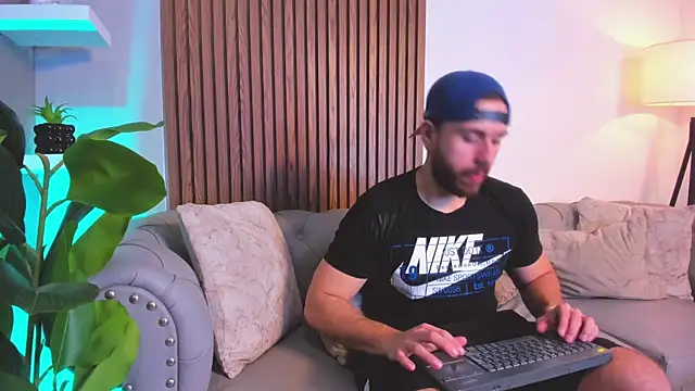 Maximo Wolff online show from April 2026 07:15:02 PM