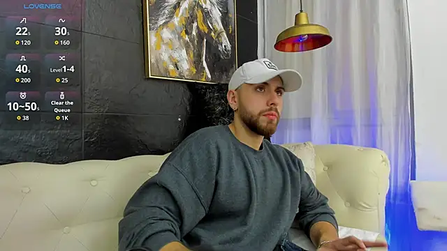 Maximo Wolff online show from October 2025 08:19:01 PM