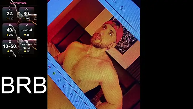 Maximo Wolff online show from December 2025 06:34:02 AM