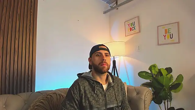 Maximo Wolff online show from February 2026 10:22:02 PM