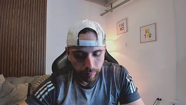 Maximo Wolff online show from February 2026 08:31:02 PM