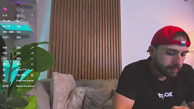 Maximo Wolff online show from April 2026 08:37:02 PM