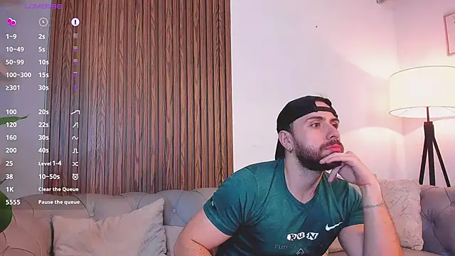 Maximo Wolff online show from April 2026 08:15:02 PM