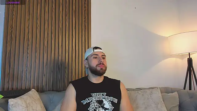 Maximo Wolff online show from March 2026 08:05:01 PM