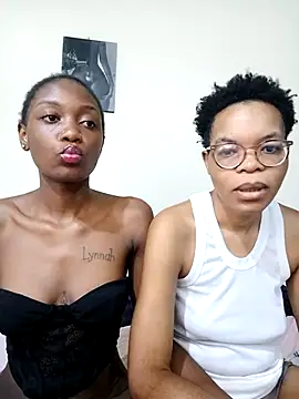 Miss-Hennessy online show from April 2026 11:22:02 AM