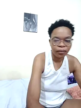 Miss-Hennessy online show from March 2026 08:08:01 PM